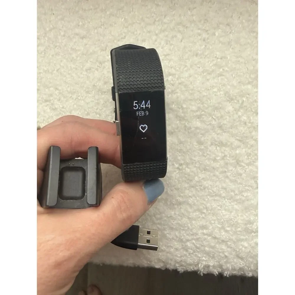 Fitbit Lott 4 Are Tested And Working, The rest Are Untested